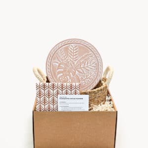 Bread Warmer & Basket Gift Set with Tea Towel - Plant Round